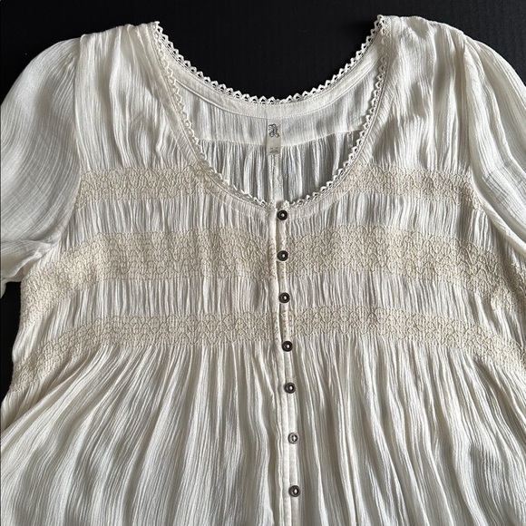 Free People Blue Bird Smocked Top - Picture 11 of 12